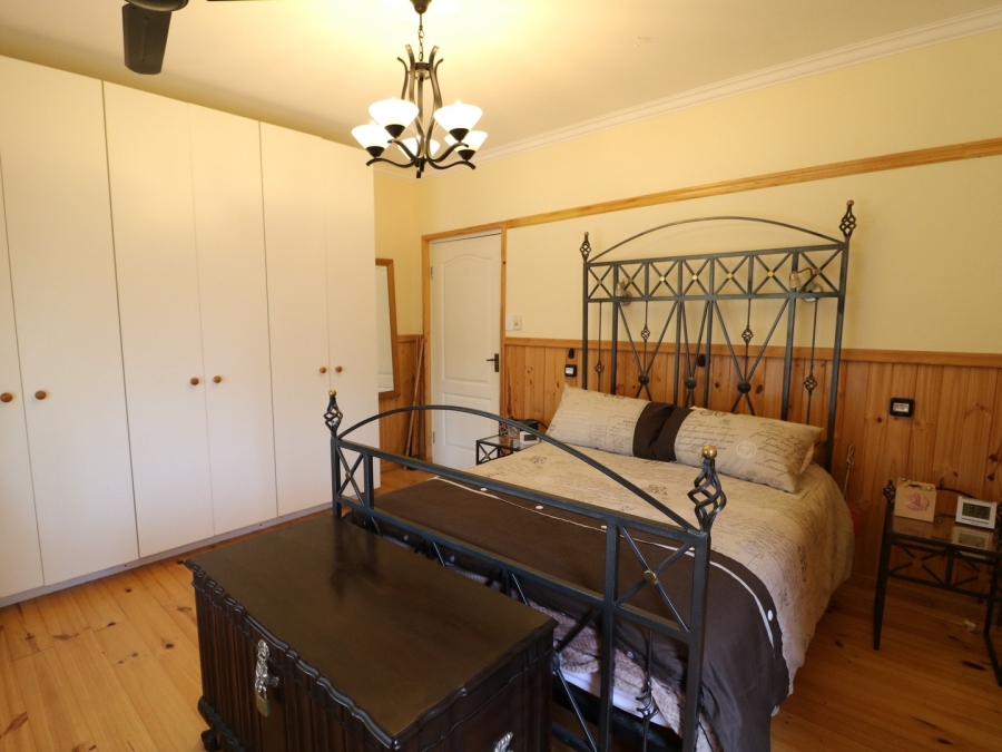 3 Bedroom Property for Sale in Rheenendal Western Cape